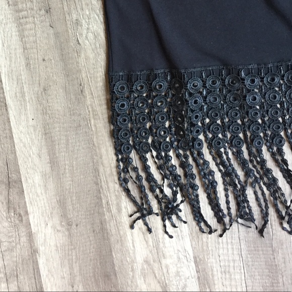 🛑CLEARANCE🛑Black skirt - Picture 4 of 4